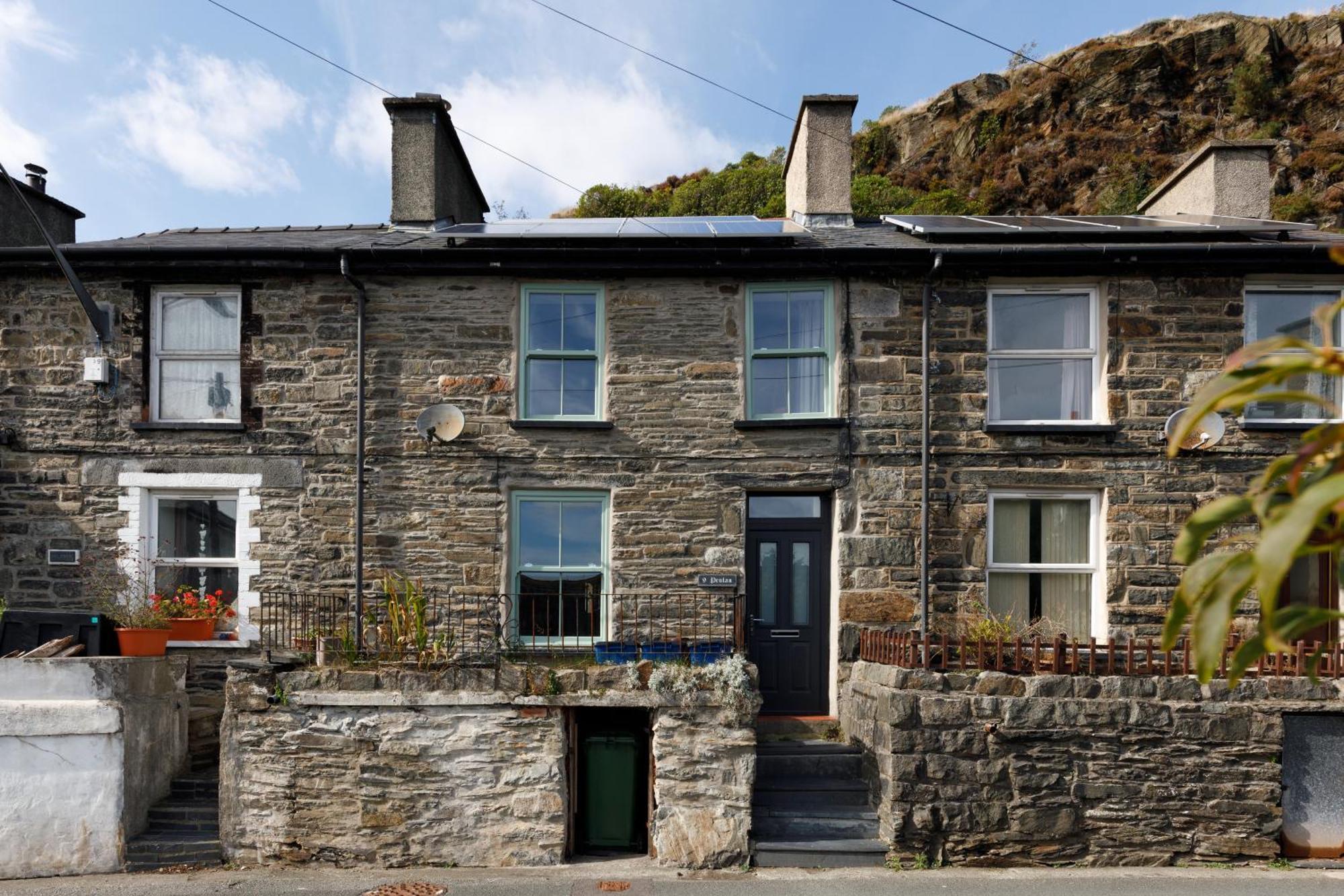 Tanygrisiau Cosy, 2-Bedroom Snowdonia Cottage Mountain Retreat מראה חיצוני תמונה